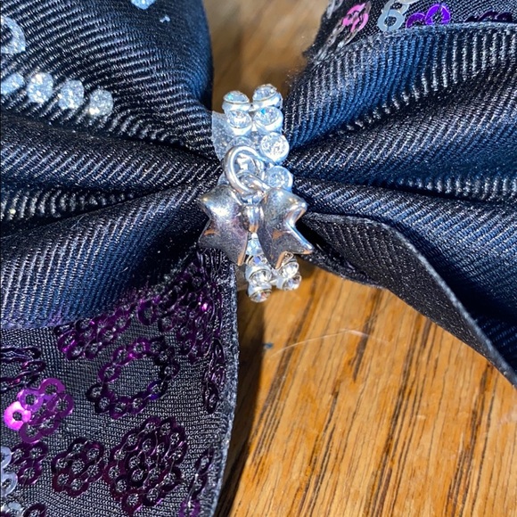Cheer bow - Picture 5 of 5